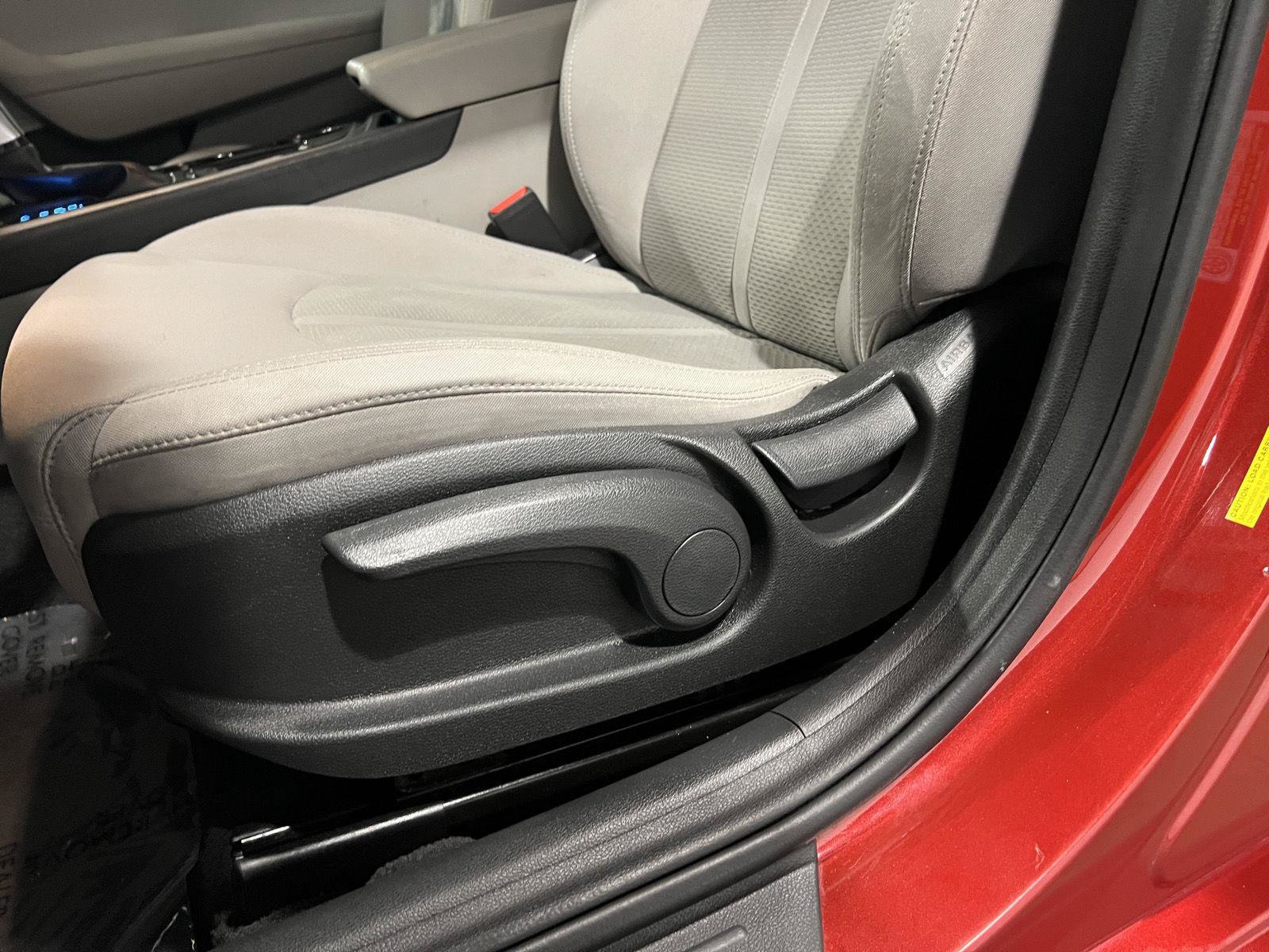 Used 2018 Hyundai Sonata SE FWD image 26