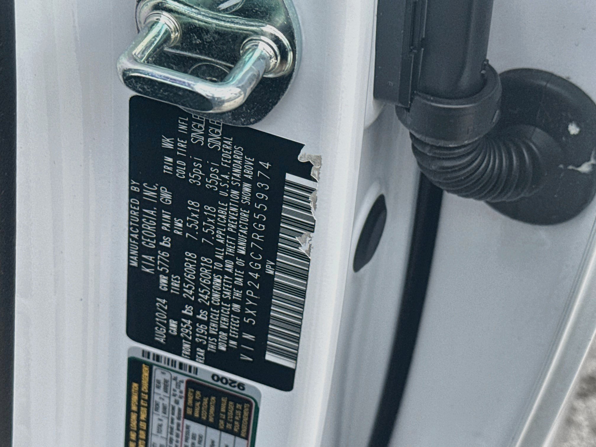 Used 2024 Kia Telluride LX FWD image 35