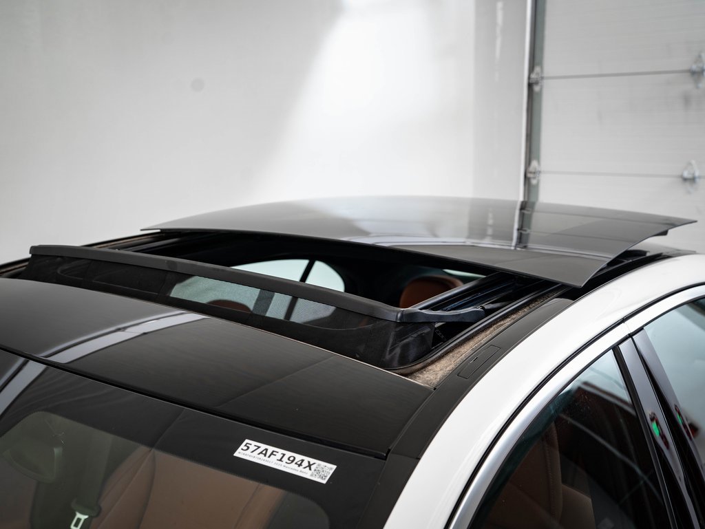 Certified 2025 Mercedes-Benz C 300 4MATIC Sedan image 14