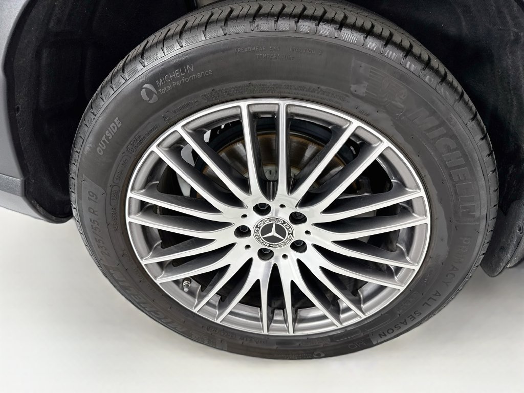 Certified 2026 Mercedes-Benz GLC 300 image 31