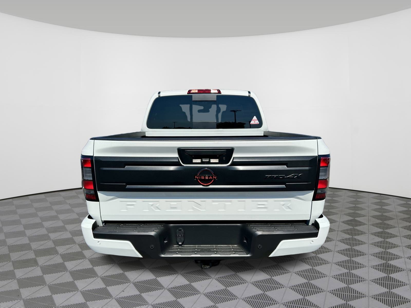 New 2026 Nissan Frontier PRO-4X image 17