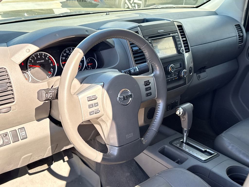 Used 2019 Nissan Frontier SL image 19