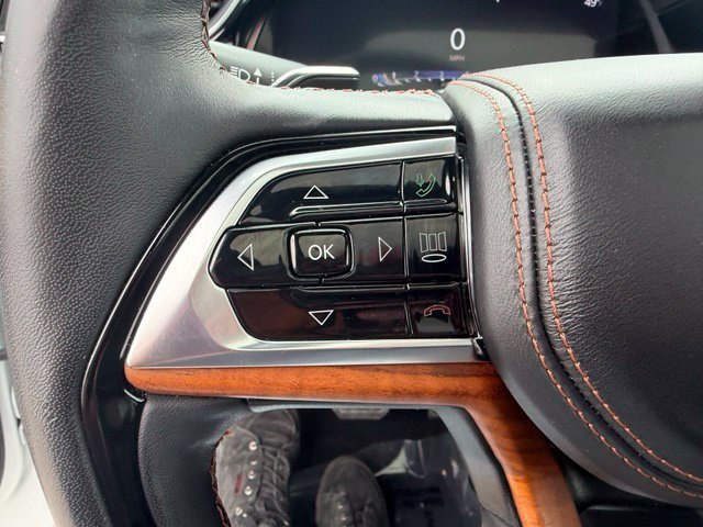 Used 2023 Jeep Grand Cherokee L Summit AWD/4WD image 15