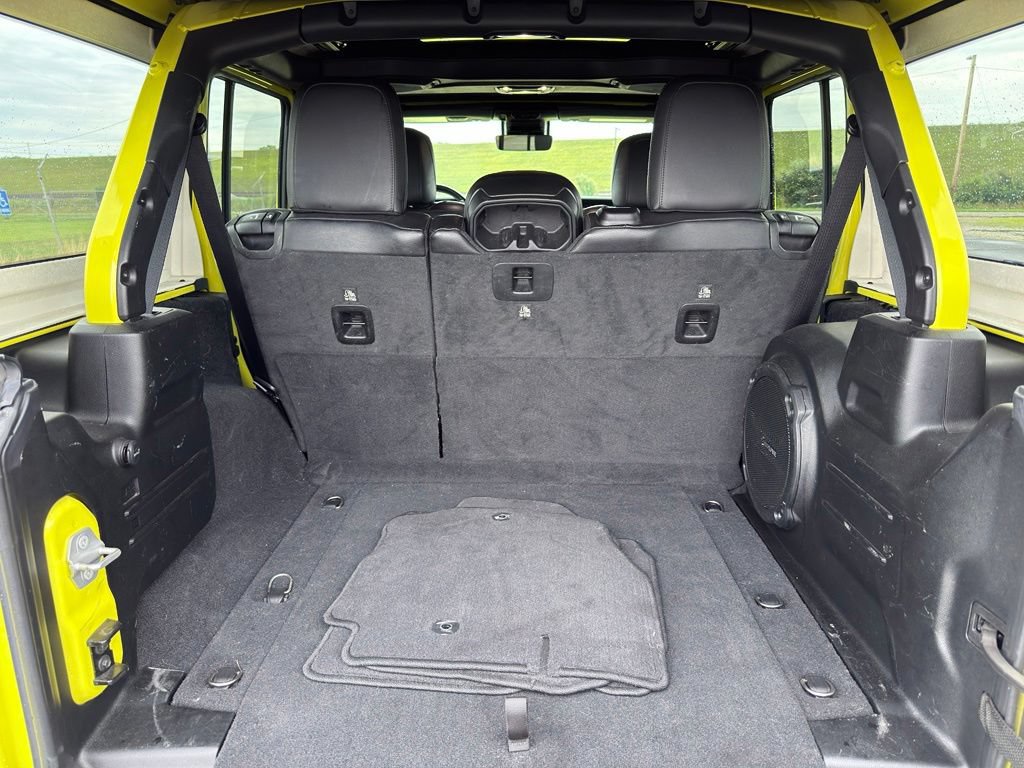 Used 2023 Jeep Wrangler Unlimited Rubicon 392 w/ Xtreme Recon 35" Tire Package AWD/4WD image 34