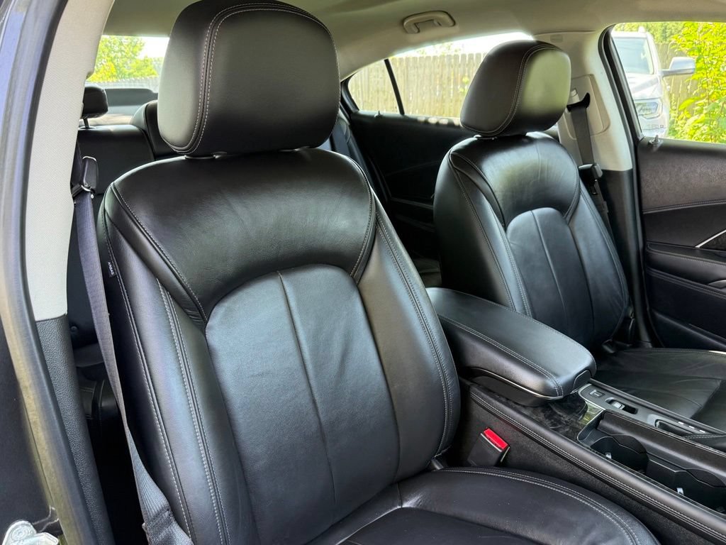 Used 2016 Buick LaCrosse Leather w/ Experience Buick Package FWD image 18