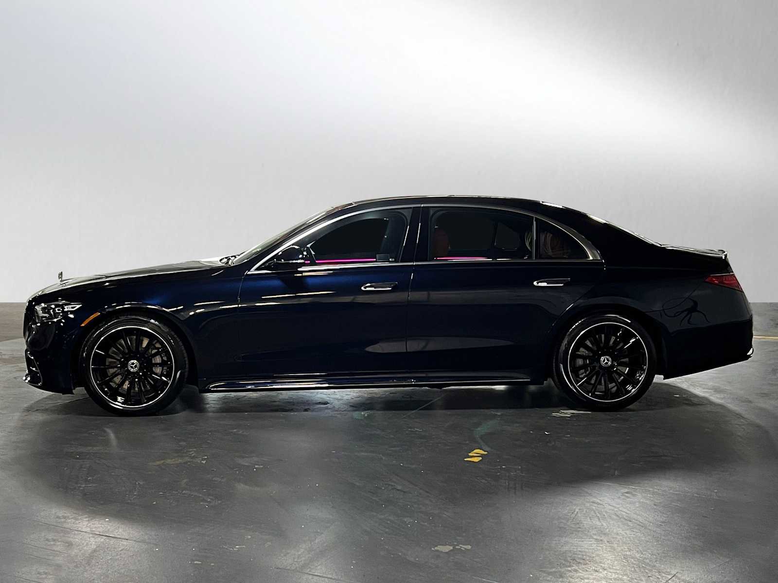 New 2026 Mercedes-Benz S 500 4MATIC image 6
