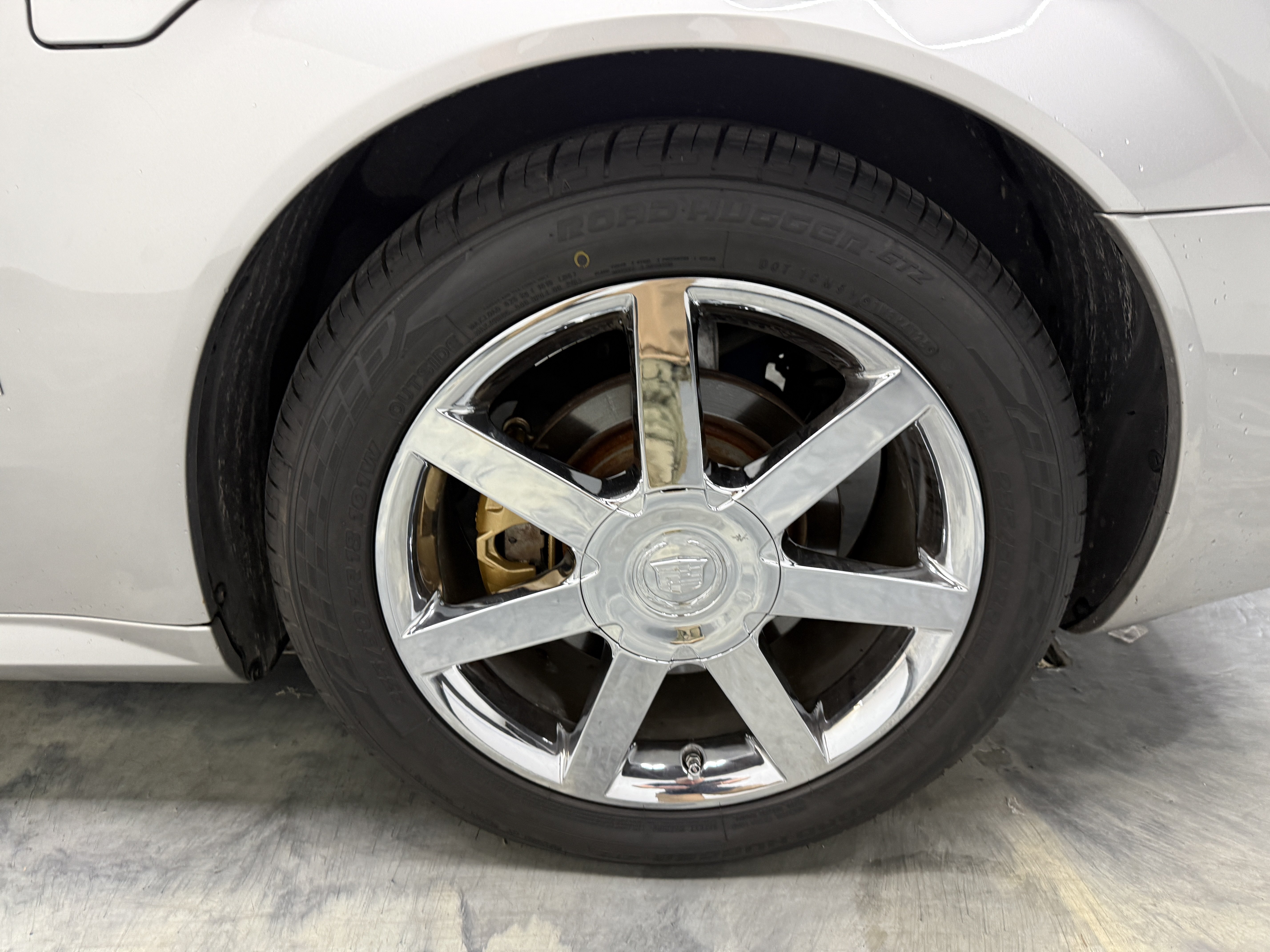Used 2008 Cadillac XLR RWD image 28