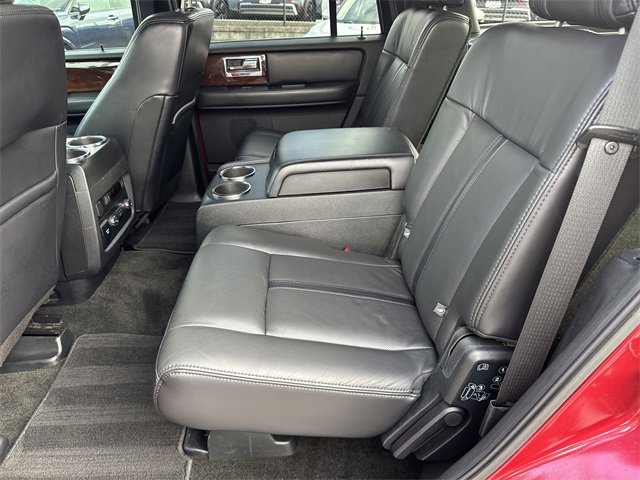 Used 2016 Lincoln Navigator Select image 21