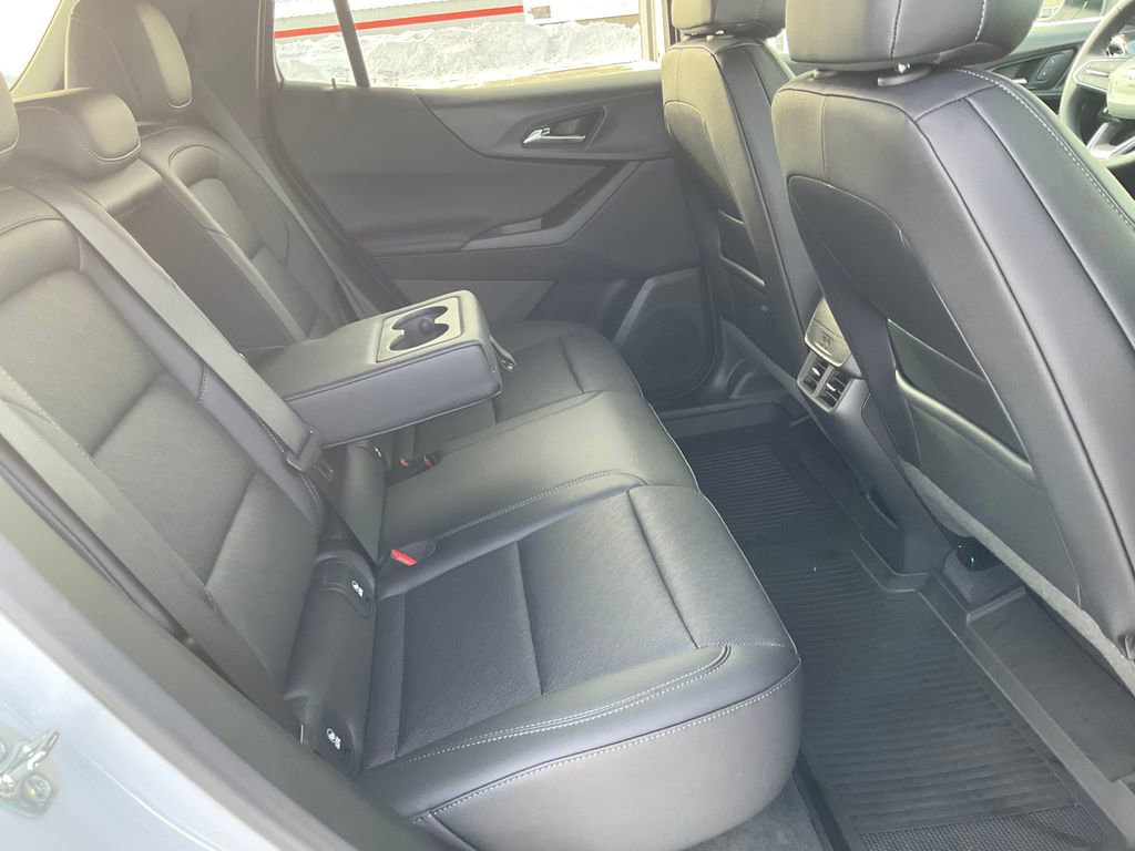 Used 2026 Chevrolet Equinox LT w/ Convenience Package II image 22