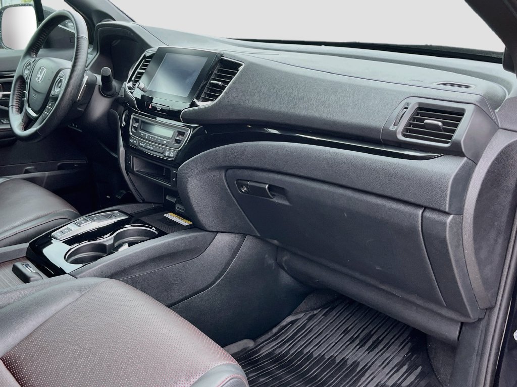 Used 2023 Honda Ridgeline Black Edition image 32