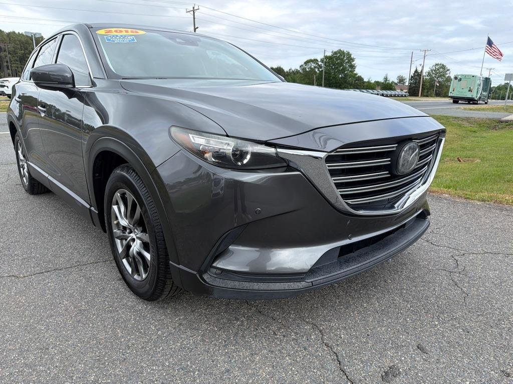 Used 2018 MAZDA CX-9 Touring w/ Touring Premium Package FWD image 2