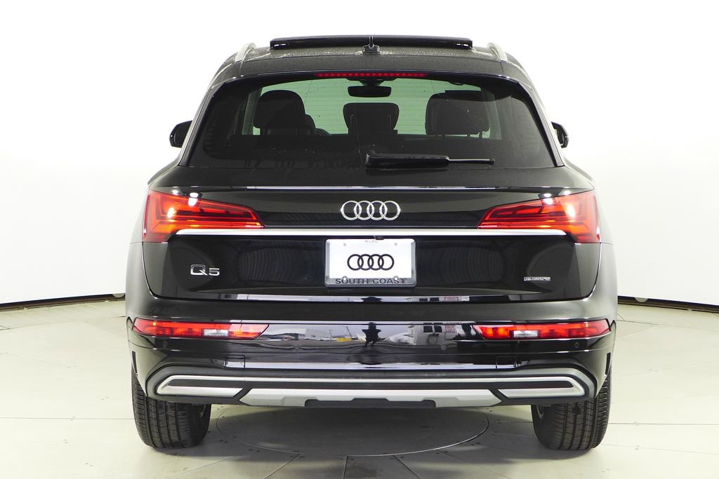 Used 2023 Audi Q5 2.0T Premium w/ Convenience Package image 8