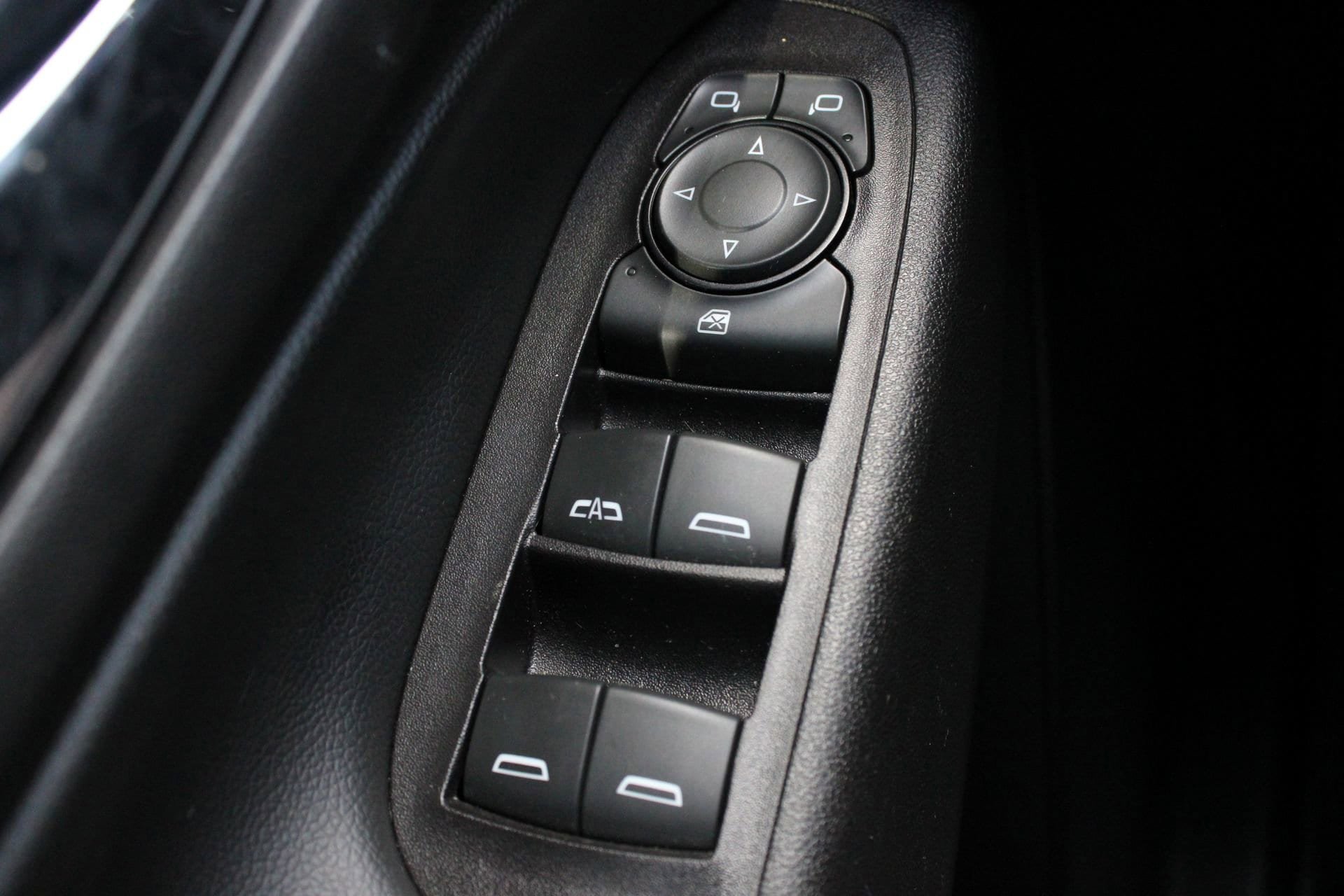 Used 2019 Chevrolet Equinox LT FWD image 20