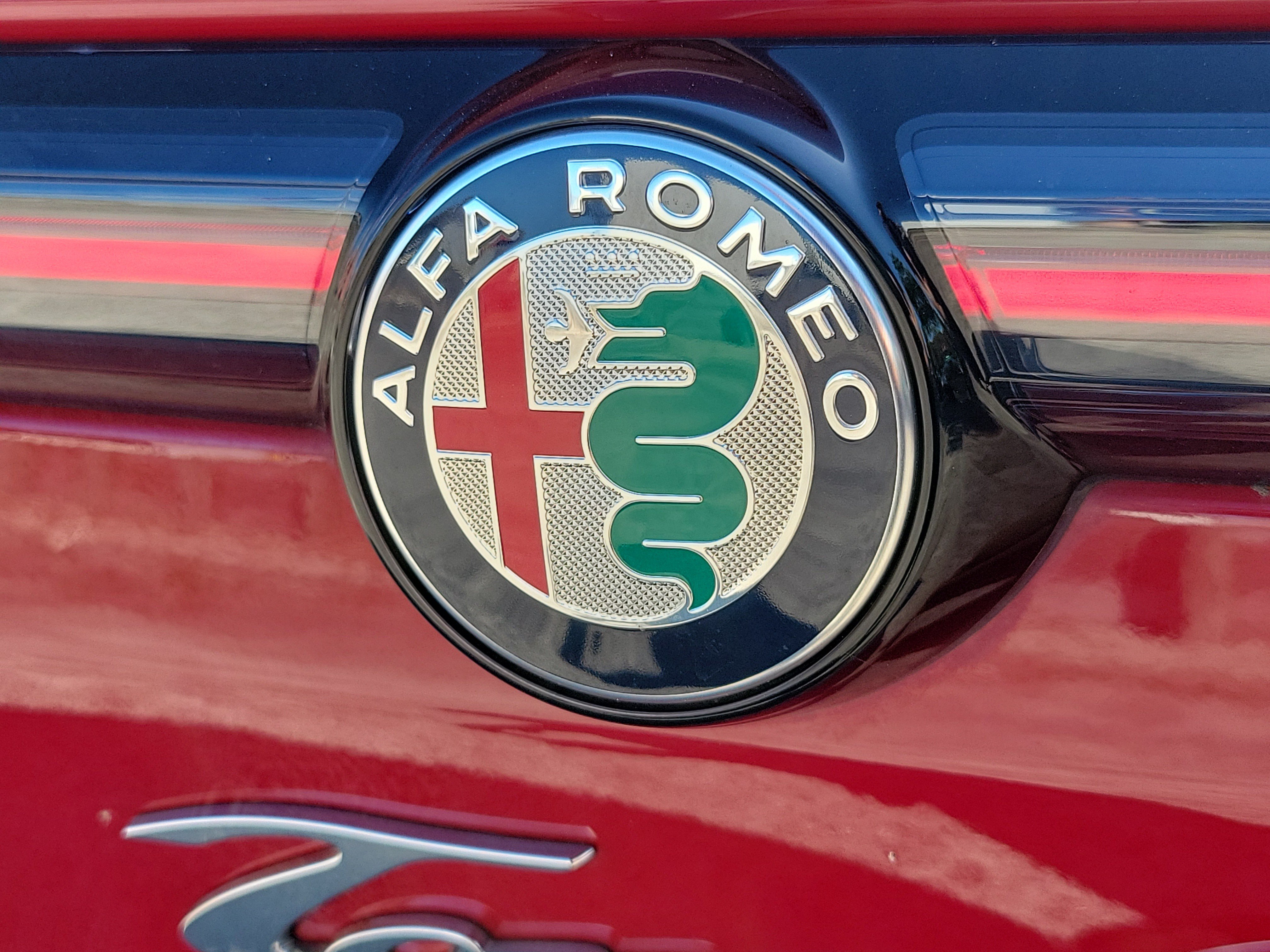 Used 2024 Alfa Romeo Tonale Ti w/ Active Assist Package AWD/4WD image 8
