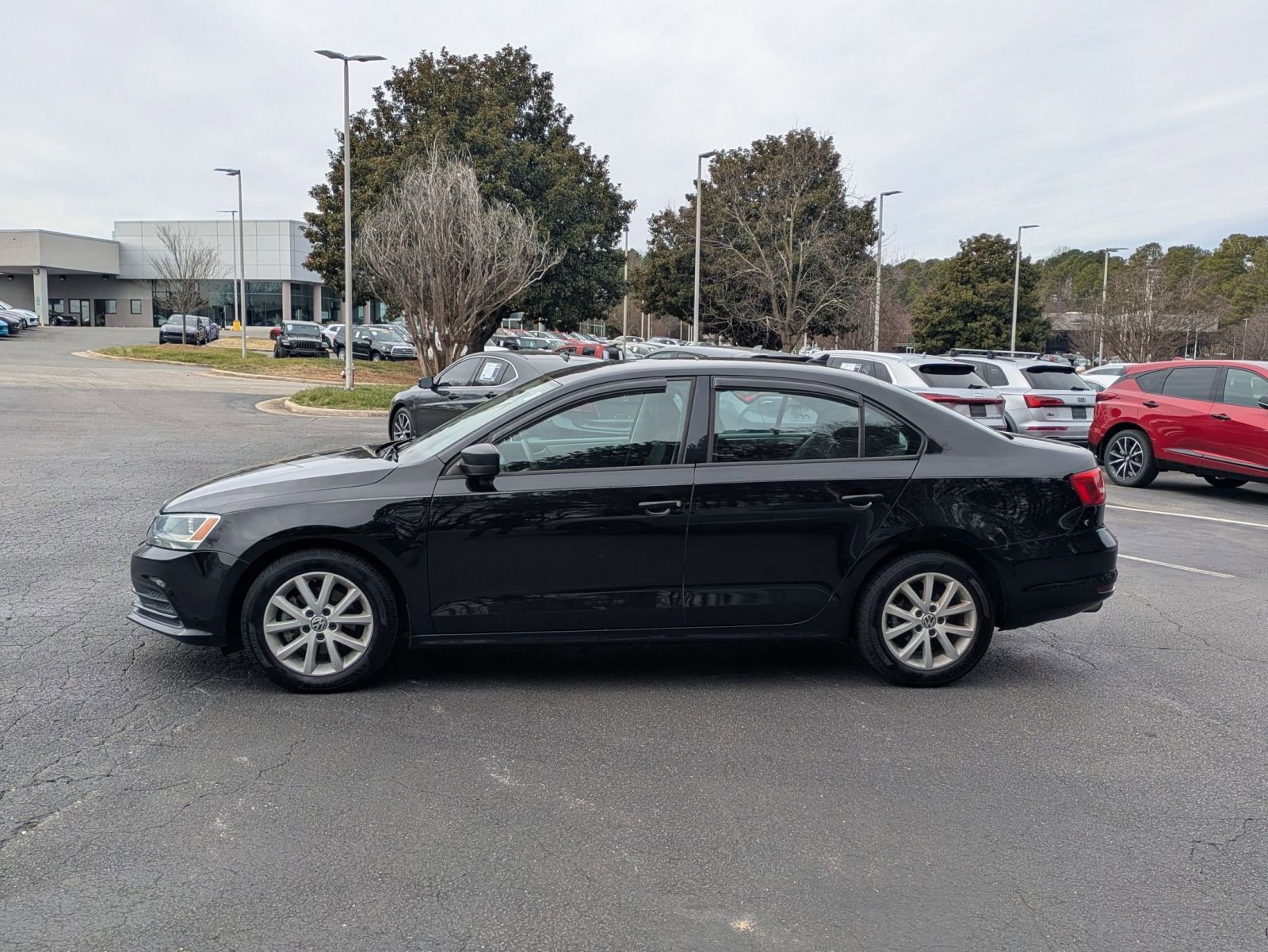 Used 2015 Volkswagen Jetta SE image 8