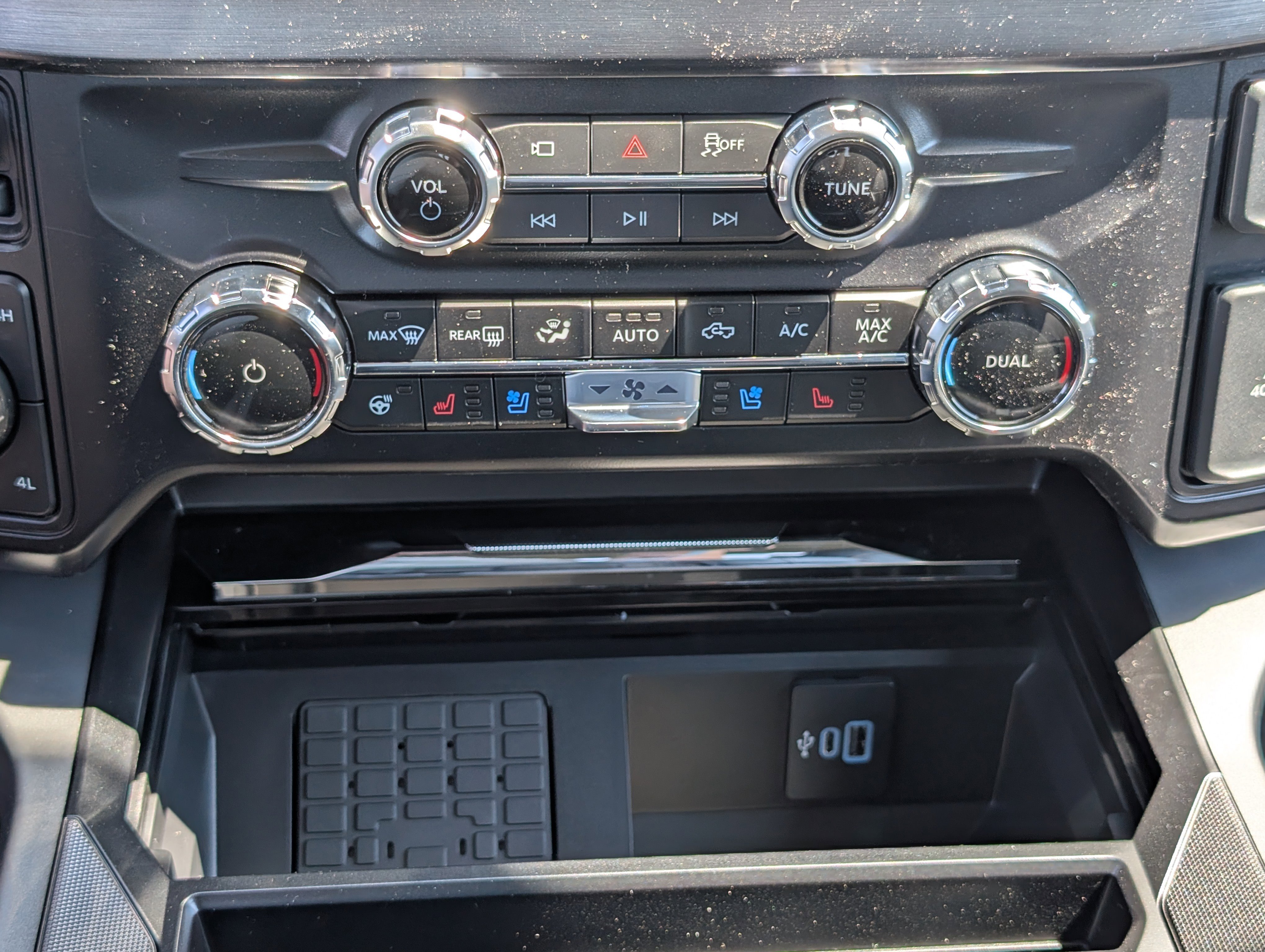 New 2026 Ford F350 Lariat AWD/4WD image 22