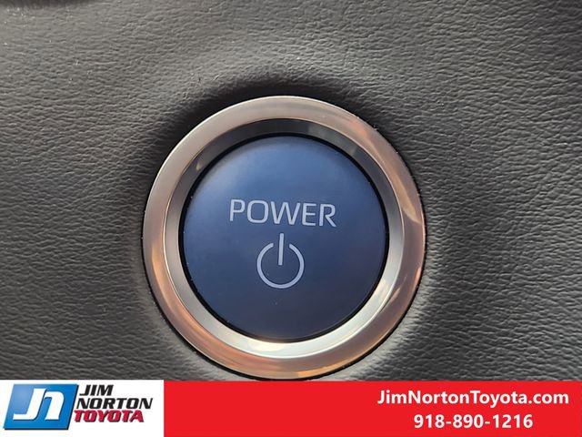 Used 2024 Toyota Sequoia Platinum image 22