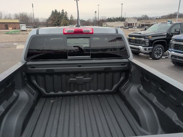 Used 2023 Chevrolet Colorado Trail Boss w/ Technology Package AWD/4WD image 7