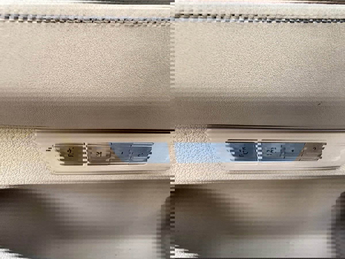 Used 2018 BMW 750i xDrive image 20