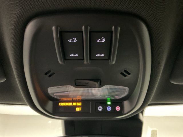 New 2026 Chevrolet Trax RS w/ Sunroof Package FWD image 17