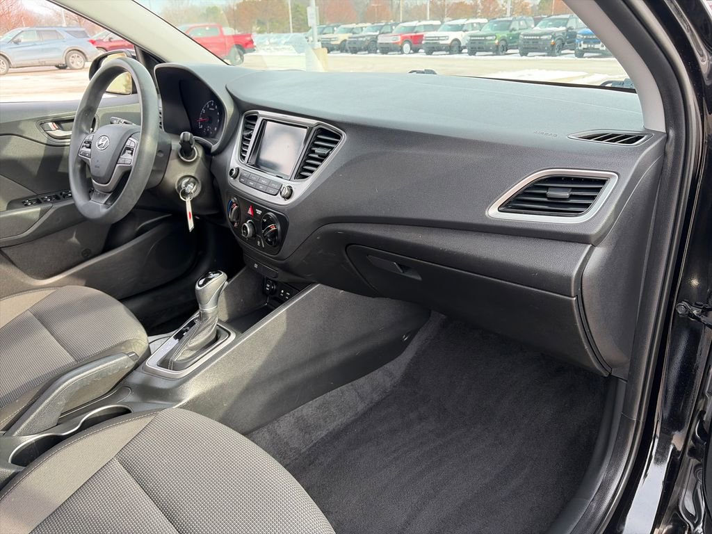 Used 2019 Hyundai Accent SEL image 14