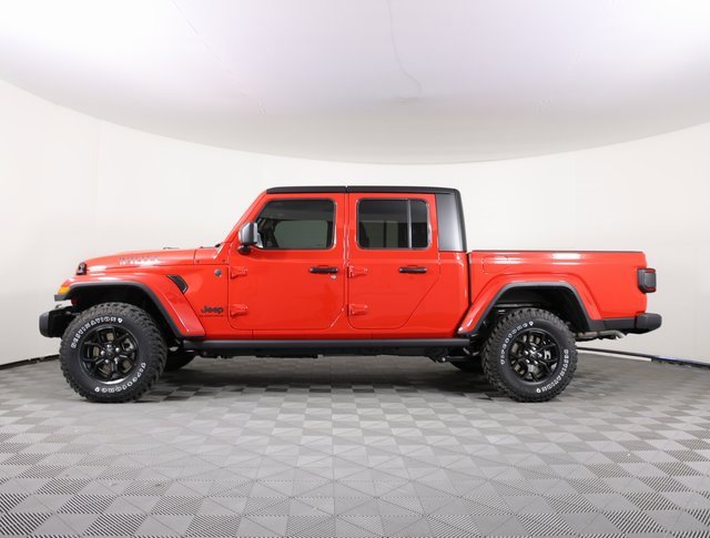 New 2025 Jeep Gladiator Willys image 6
