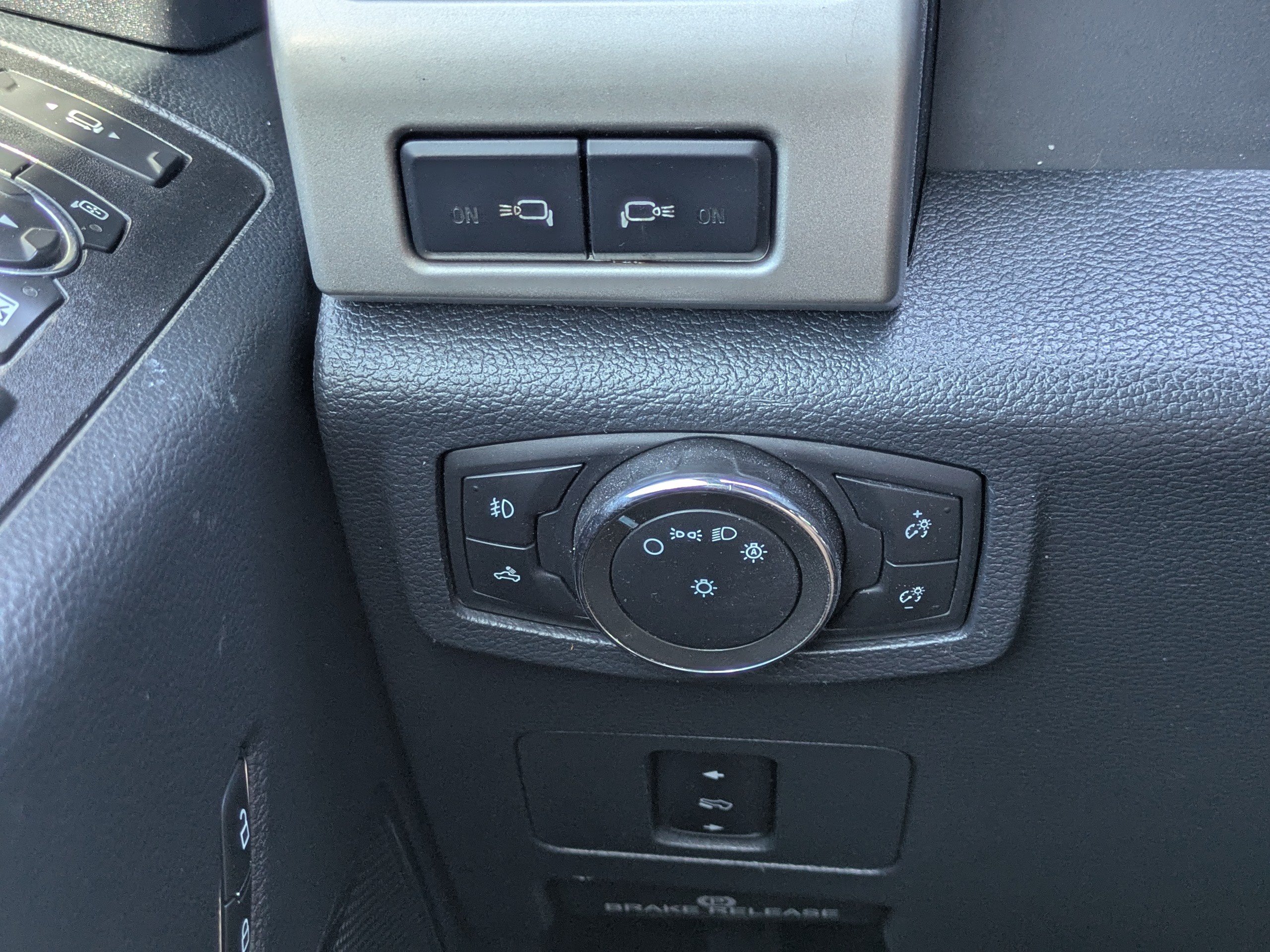 Used 2022 Ford F250 Lariat AWD/4WD image 21