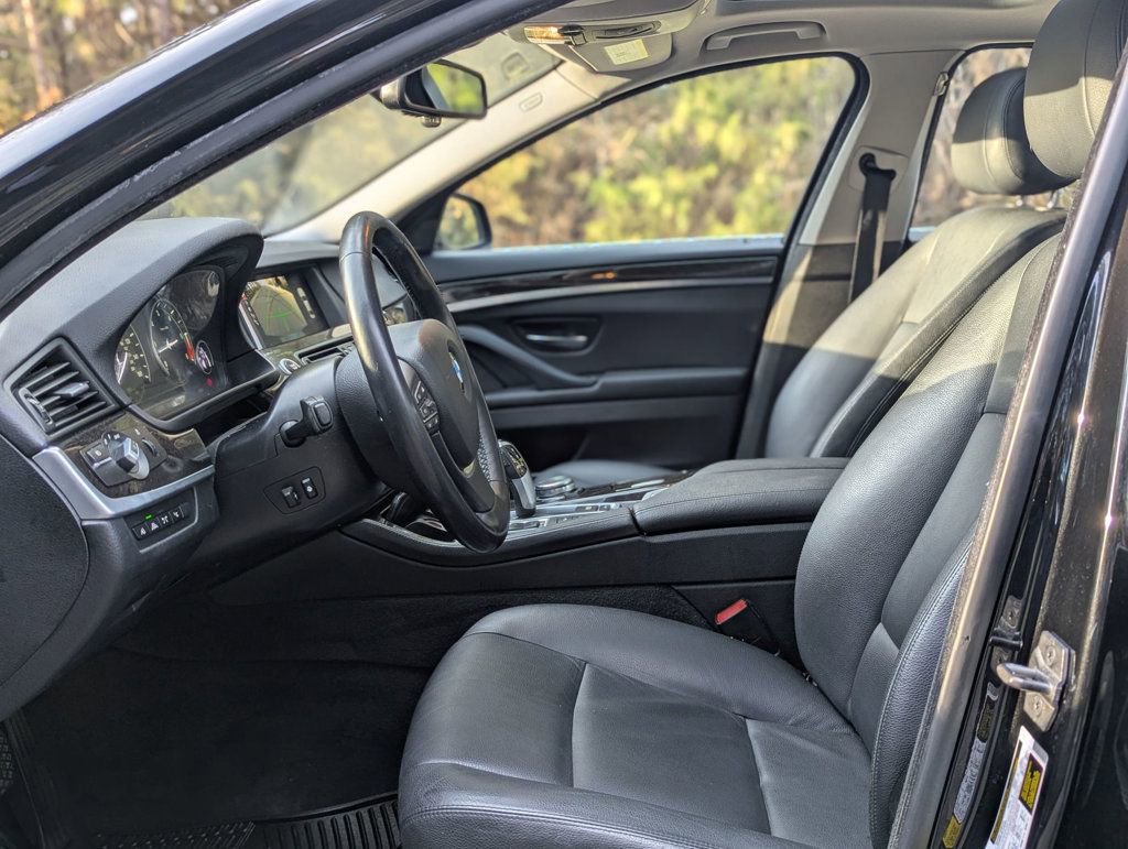 Used 2015 BMW 535d xDrive image 13