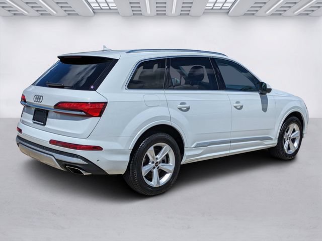 Used 2025 Audi Q7 2.0T Premium w/ Convenience Package AWD/4WD image 4