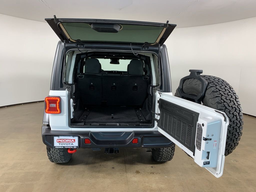 Used 2025 Jeep Wrangler Unlimited Rubicon image 13