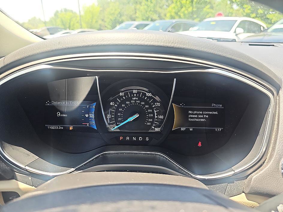 Used 2016 Ford Fusion SE w/ Equipment Group 202A AWD/4WD image 18