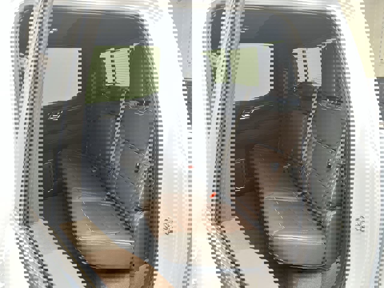 Used 2026 GMC Sierra 1500 Denali w/ Denali Reserve Package image 13