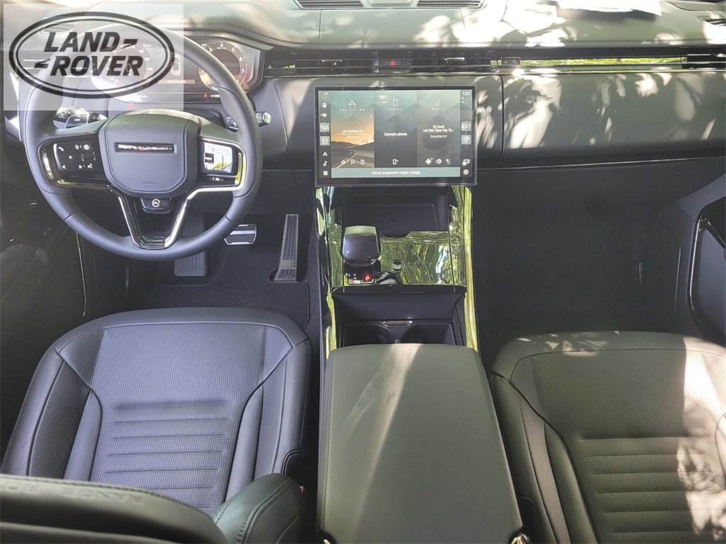 Used 2024 Land Rover Range Rover Sport image 11