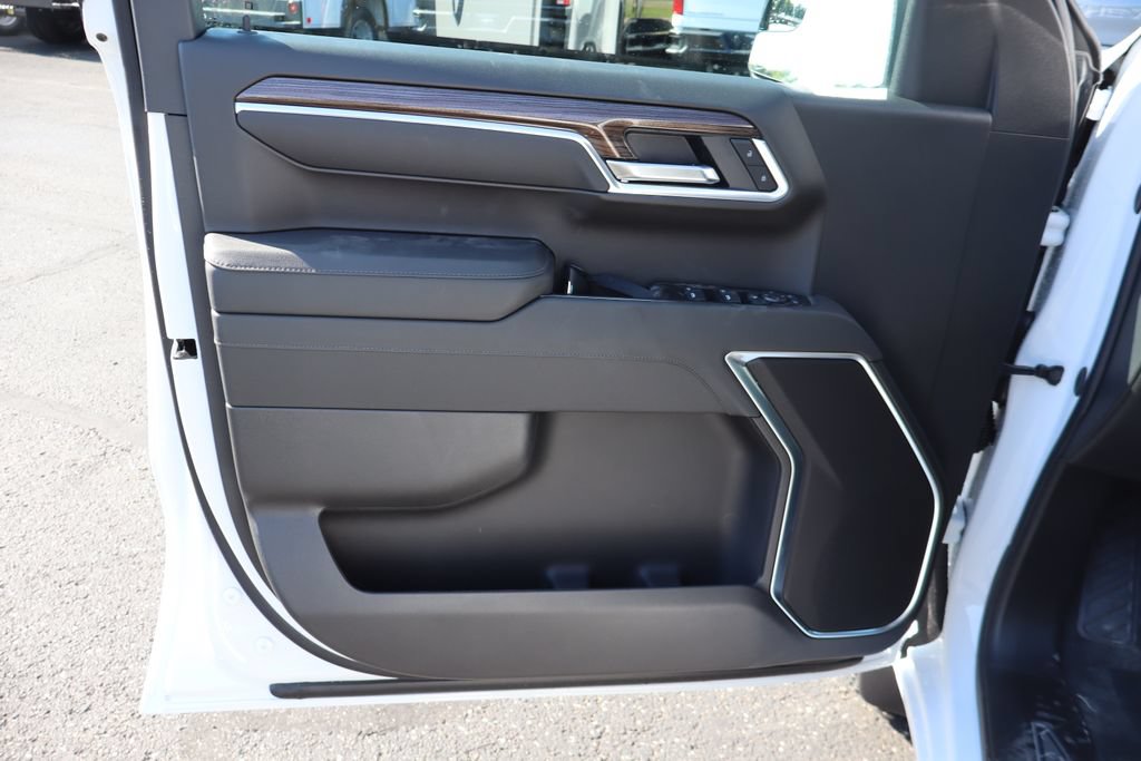 New 2026 Chevrolet Silverado 1500 LT AWD/4WD image 4