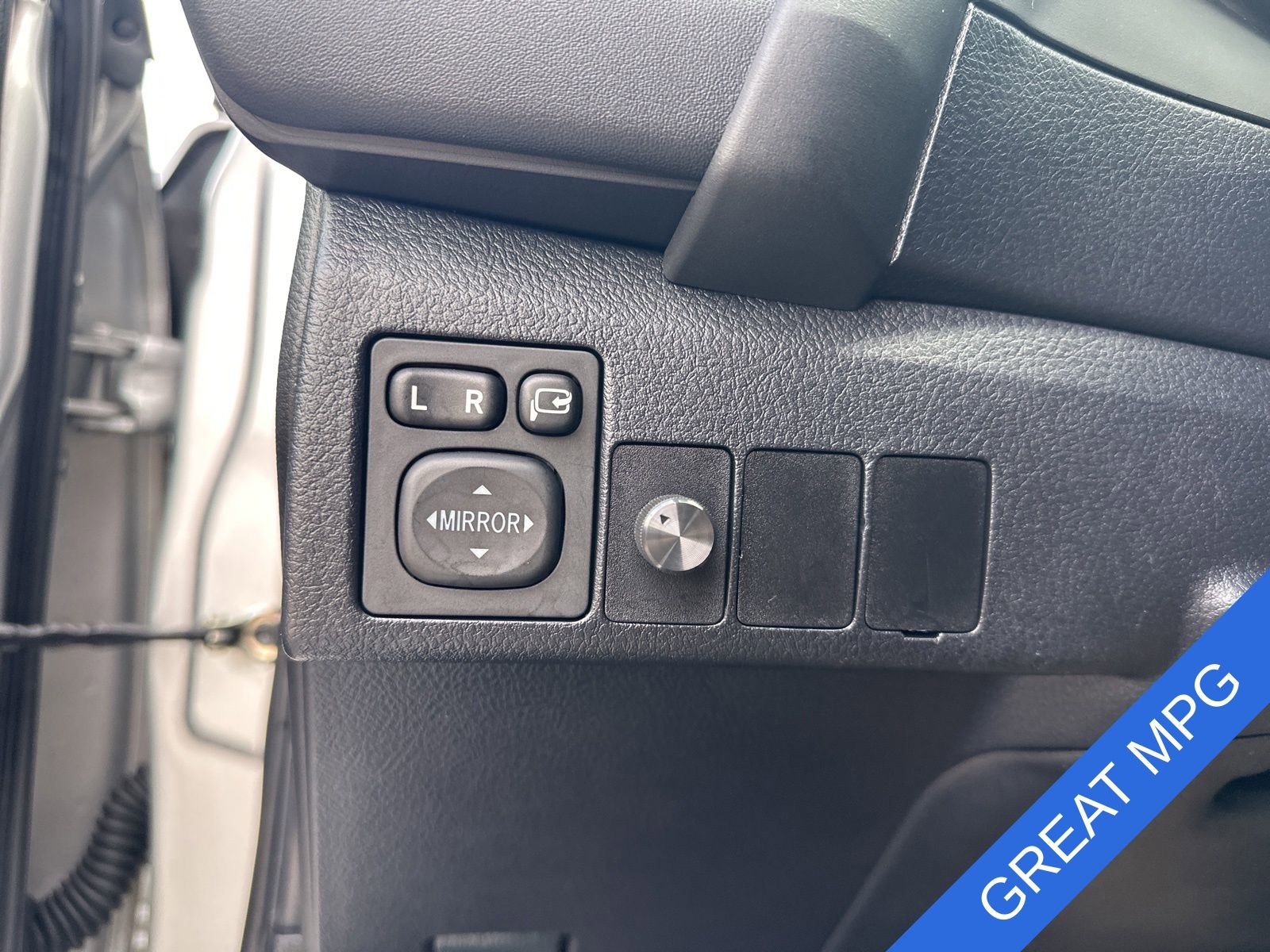 Used 2016 Scion iM image 13