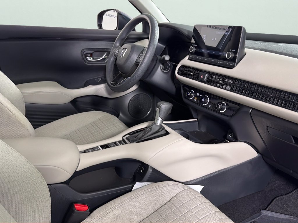 Used 2024 Honda HR-V LX image 34
