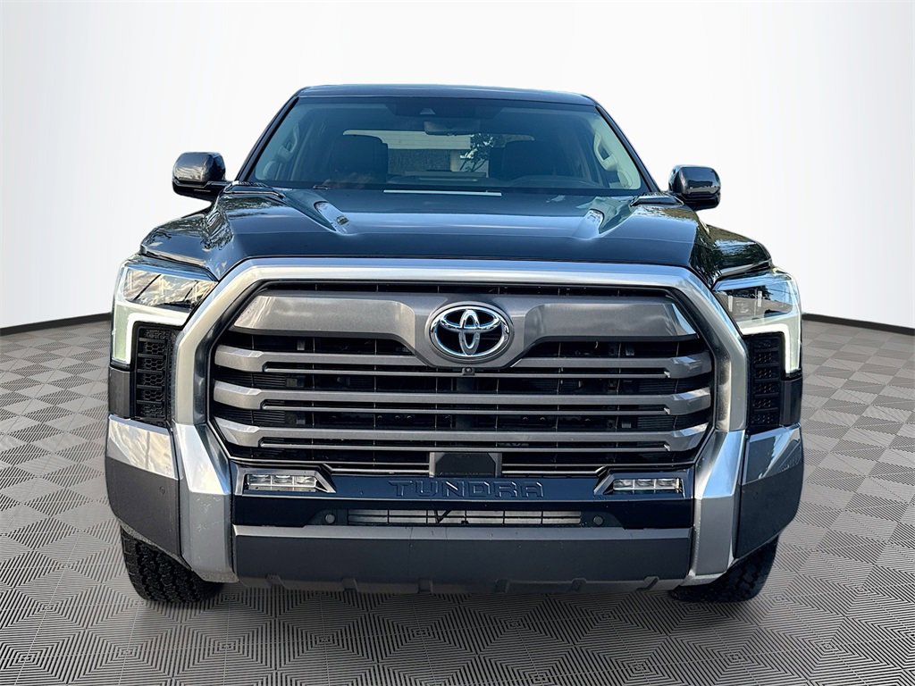 Used 2024 Toyota Tundra Limited image 2