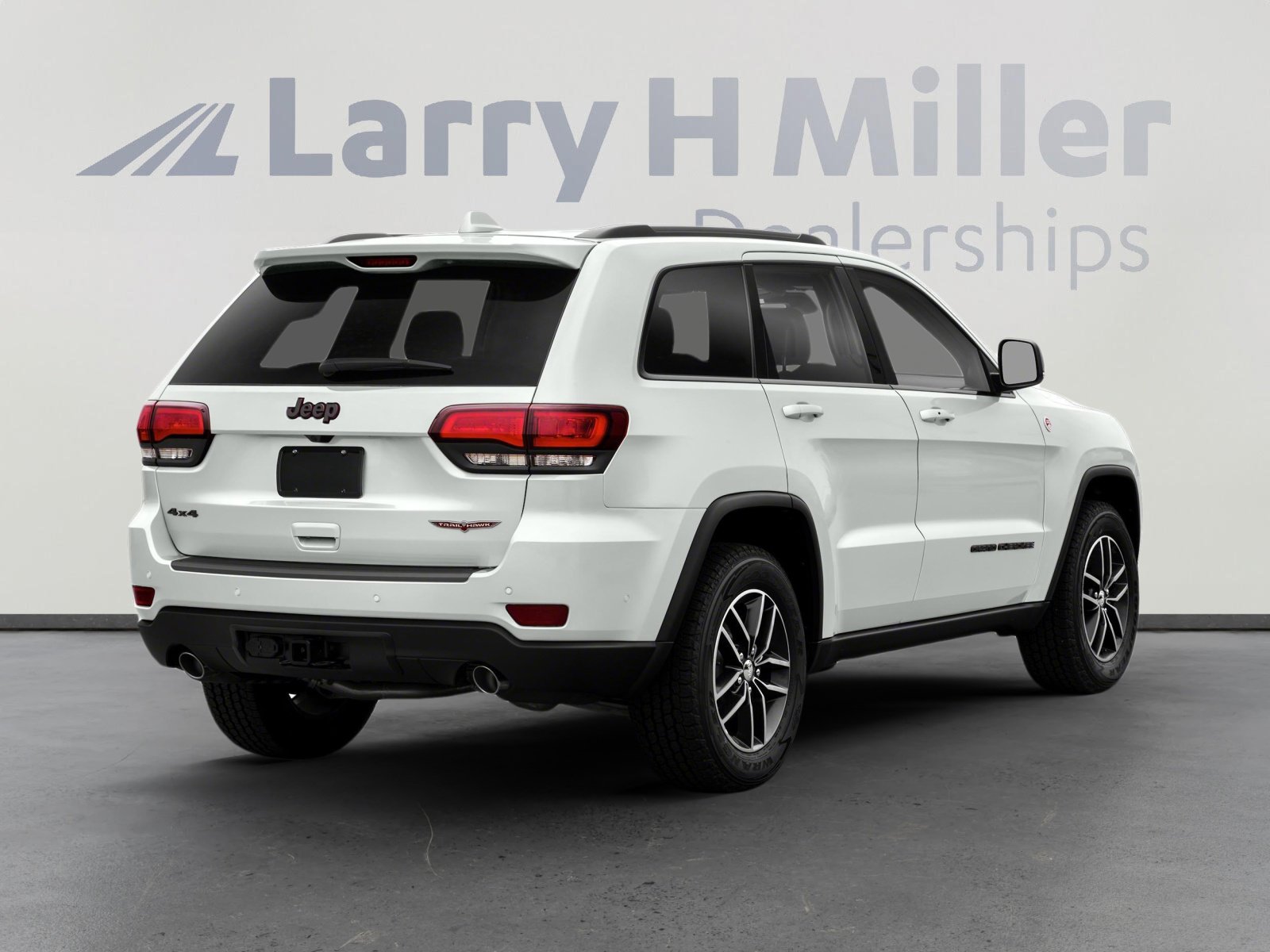 Used 2019 Jeep Grand Cherokee Trailhawk w/ Trailhawk Luxury Group image 2