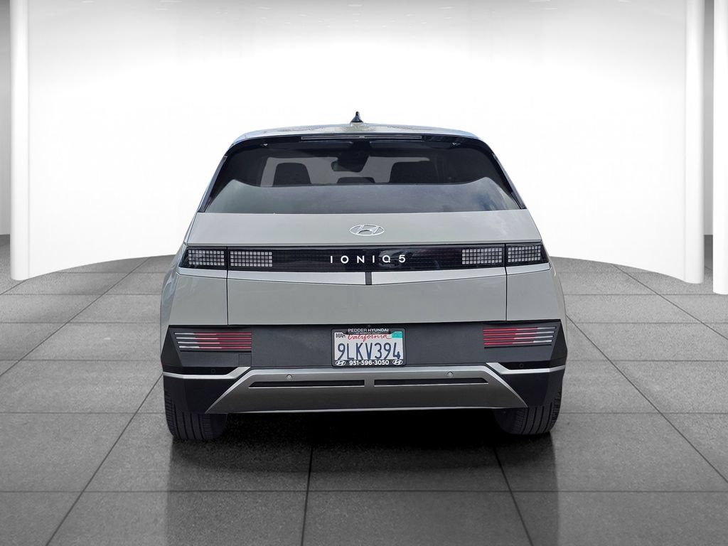 Certified 2024 Hyundai Ioniq 5 SE RWD image 5