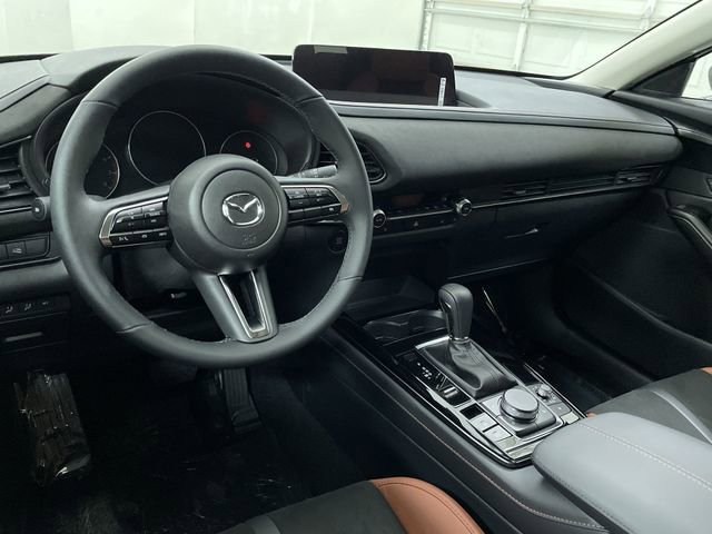 Certified 2025 MAZDA CX-30 Carbon AWD/4WD image 17