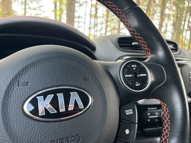 Used 2018 Kia Soul ! FWD image 28