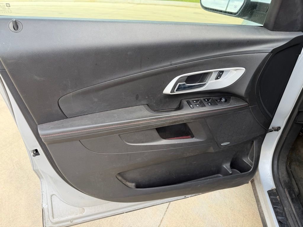 Used 2012 Chevrolet Equinox LT image 9