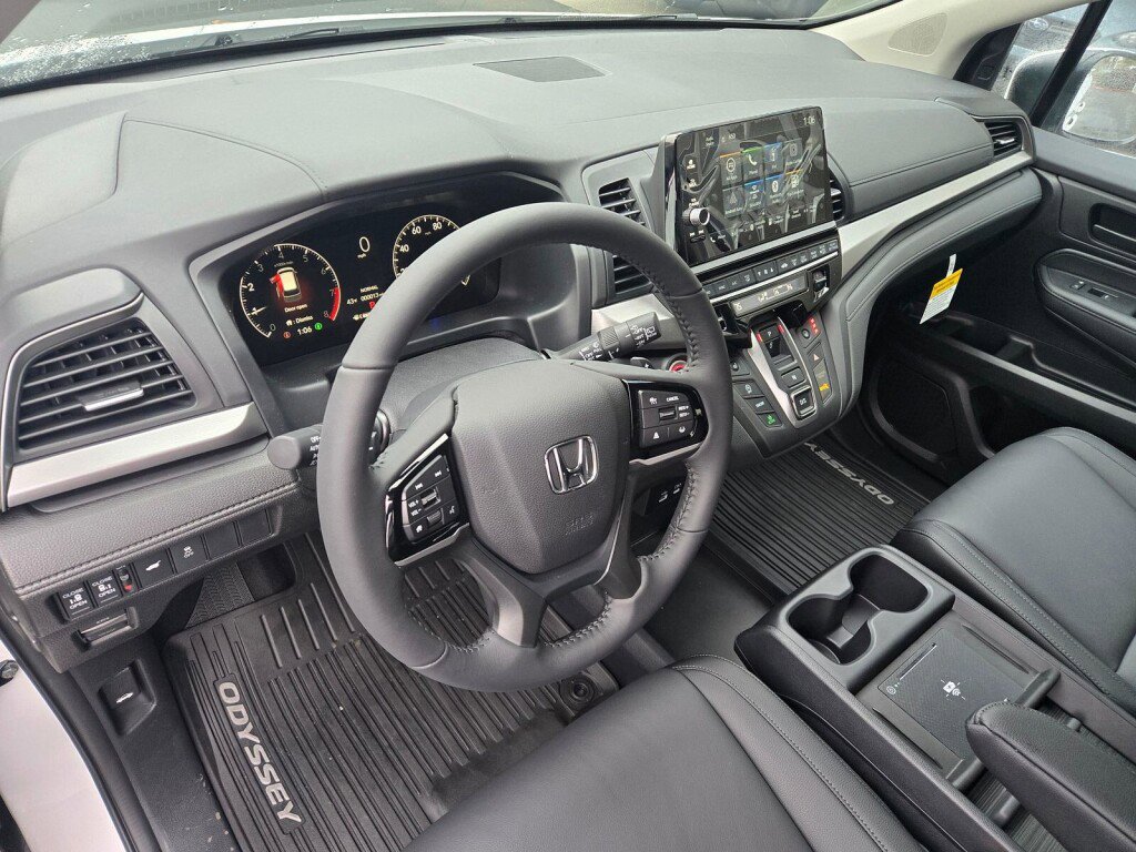 Used 2026 Honda Odyssey EX-L image 7
