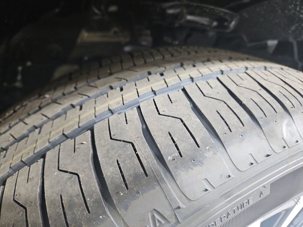 New 2026 Nissan Rogue Platinum image 28