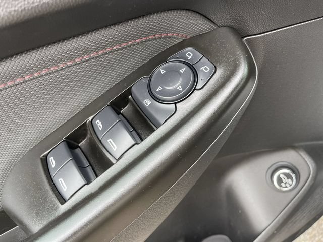 Used 2023 Chevrolet TrailBlazer RS w/ Sun and Liftgate Package AWD/4WD image 13