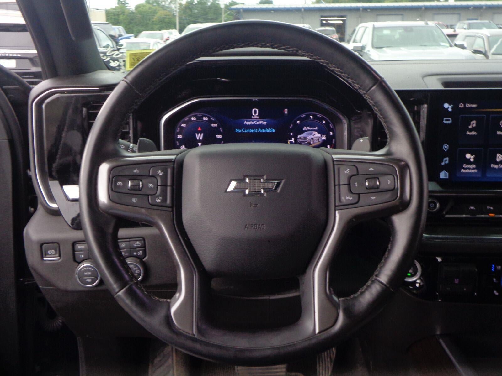 Used 2024 Chevrolet Silverado 1500 High Country w/ Midnight Edition AWD/4WD image 13