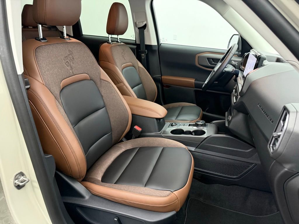 New 2025 Ford Bronco Sport Outer Banks image 27