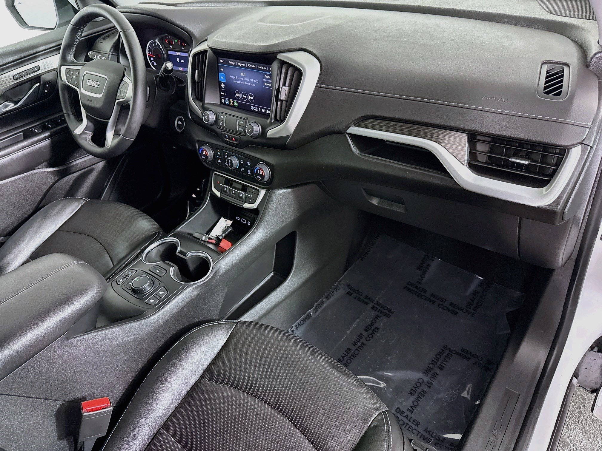 Used 2023 GMC Terrain SLT w/ Tech Package FWD image 30
