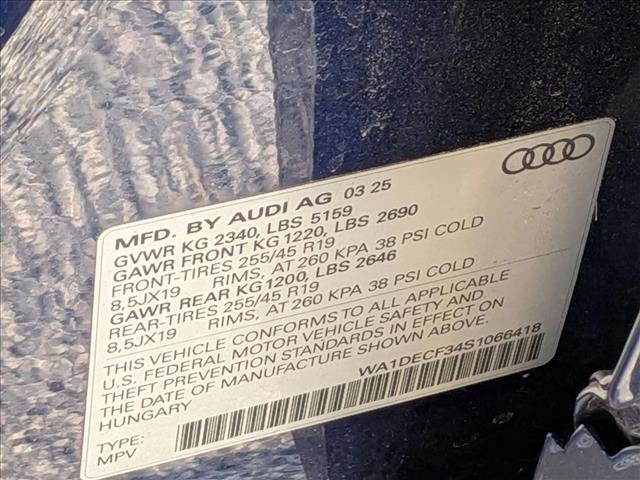 Certified 2025 Audi Q3 2.0T Premium w/ Convenience Package image 16