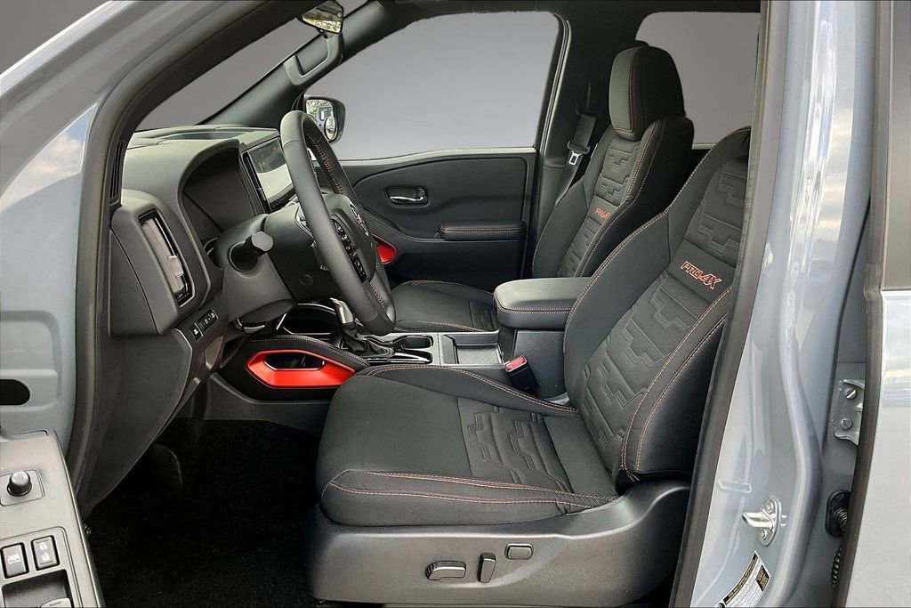 Certified 2025 Nissan Frontier PRO-4X AWD/4WD image 22